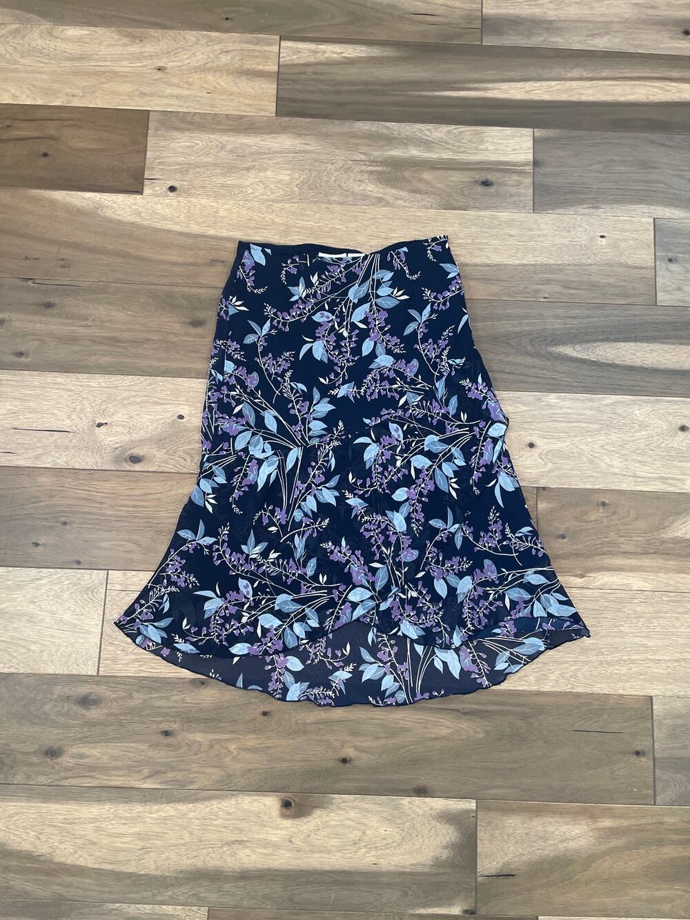 Jaclyn Smith Skirt Navy Floral Layered Midi Size 8